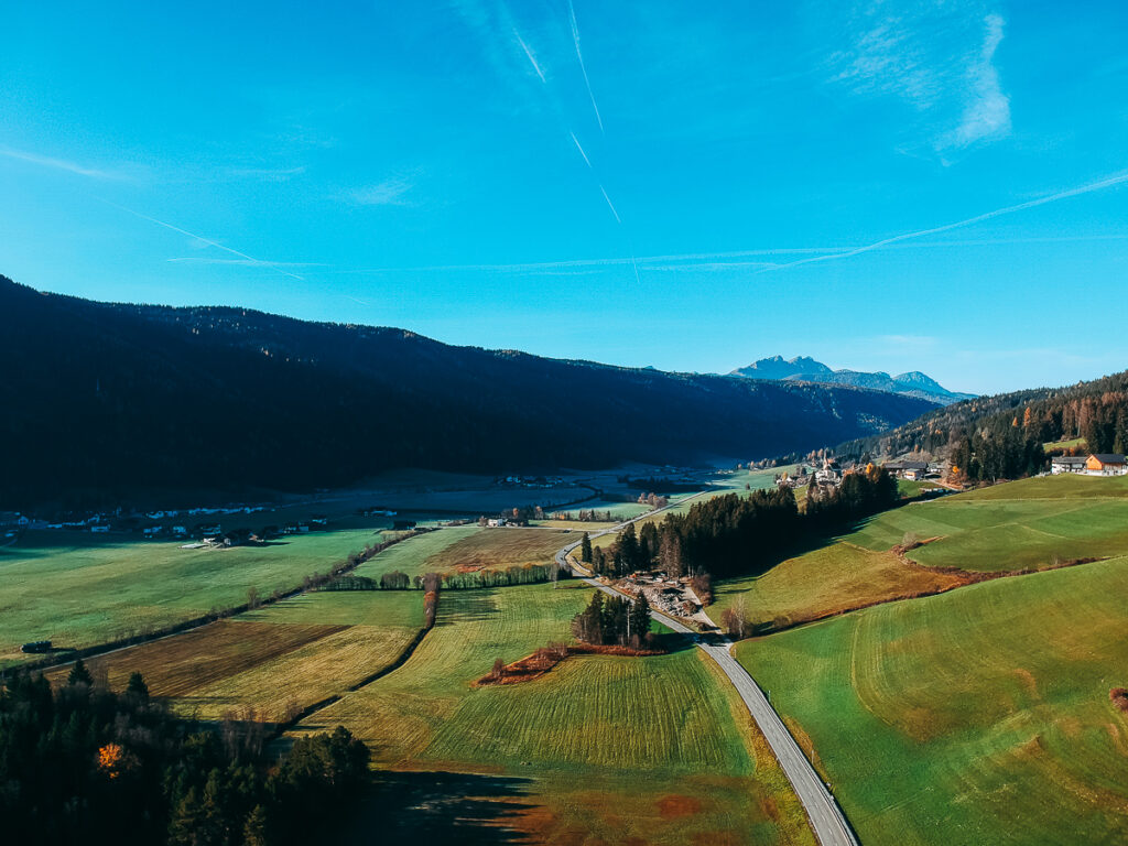 vista Valle di Casies dal drone